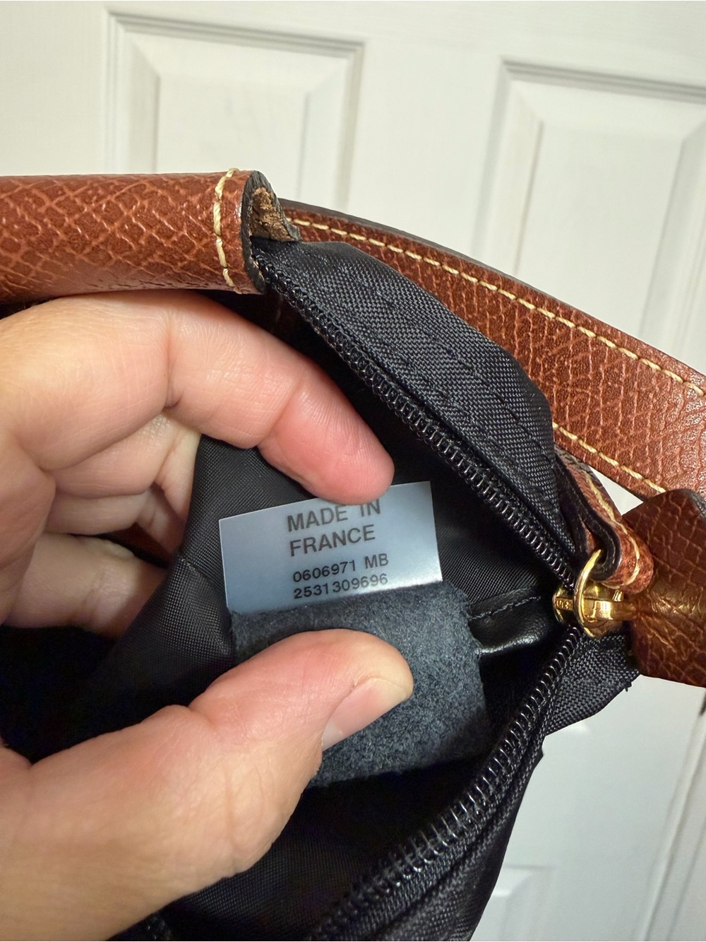 Longchamp Shoulder Bag - Picture 9 of 9